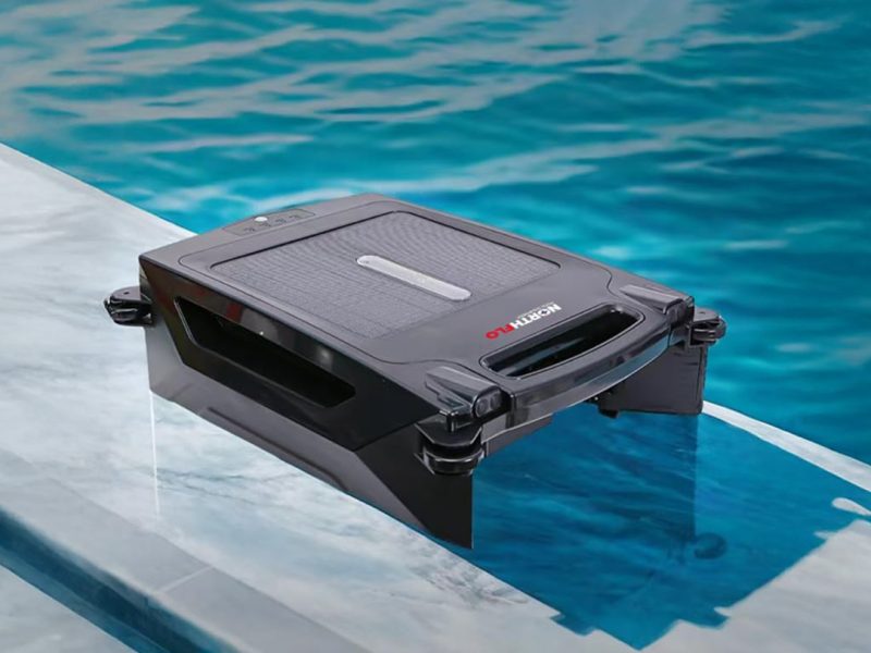 Picture of Northflo Skimming Robotic Vacuum Cleaner